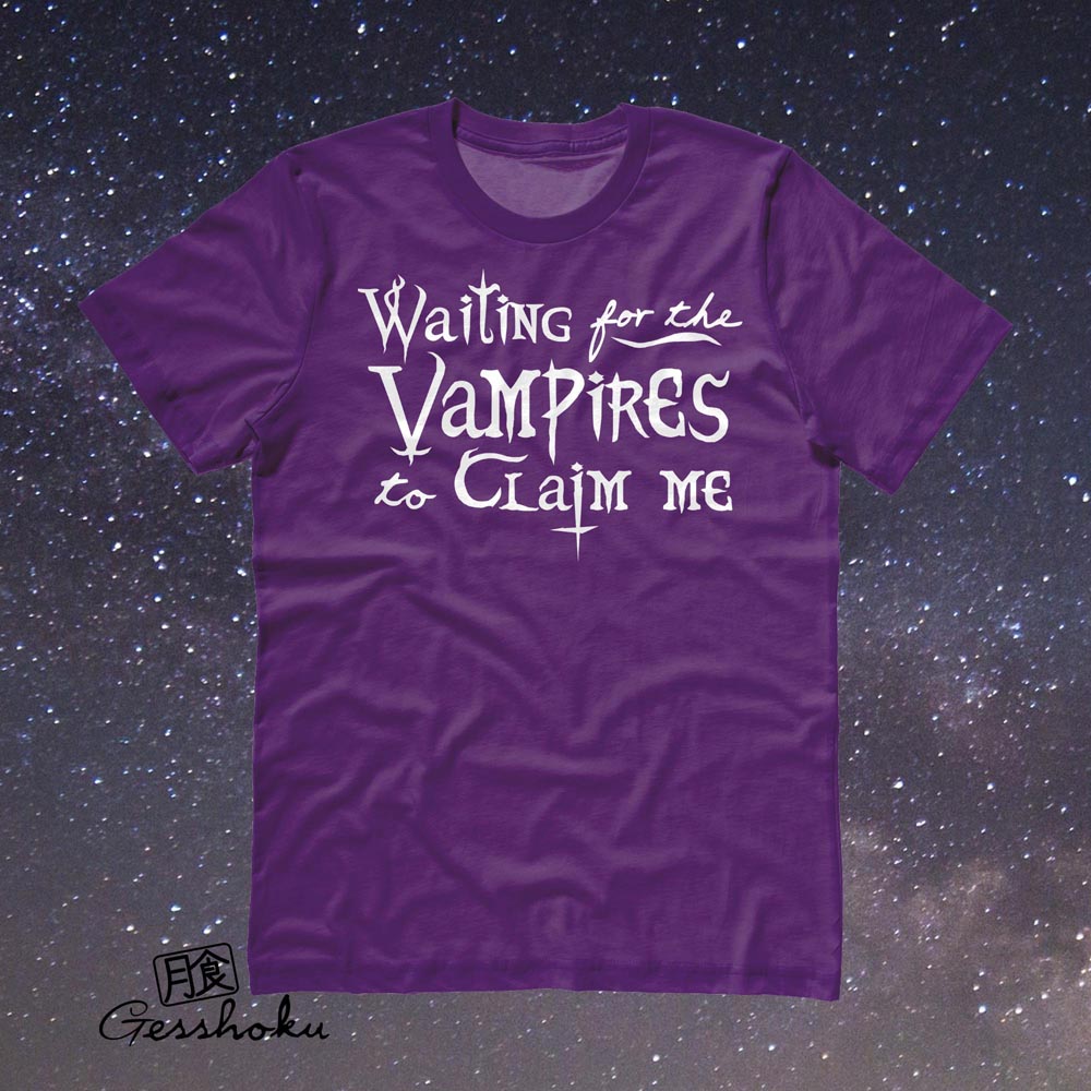 Waiting for the Vampires T-shirt - Purple