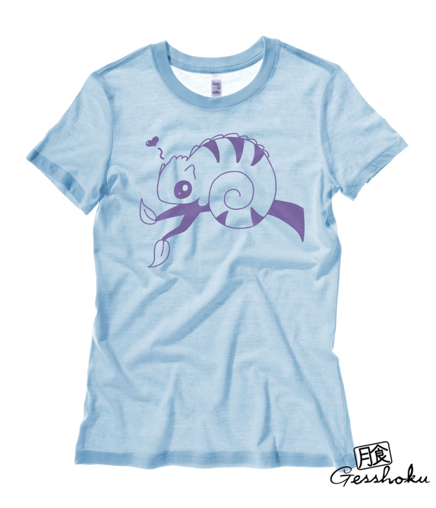 Chameleon in Love Ladies T-shirt - Light Blue