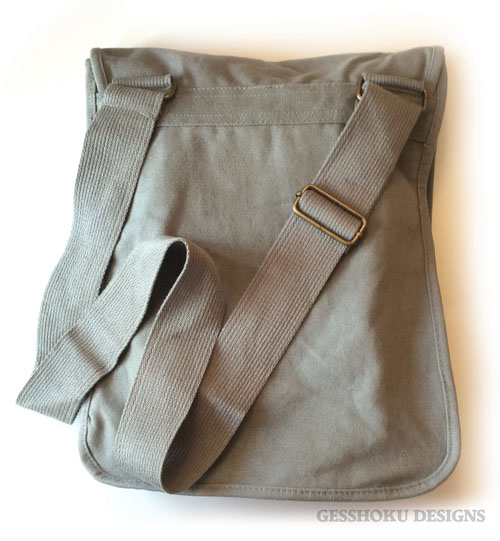 Field bag reverse side