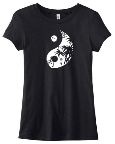 Asian Pattern Yin Yang Ladies T-shirt