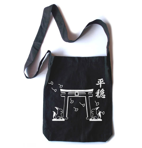 Tranquility Shrine Gate Crossbody Tote Bag - Black